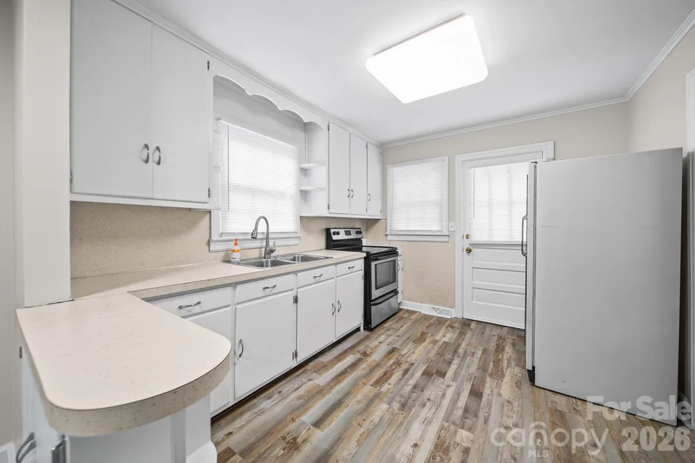406 Sunset Drive Stanley, NC 28164