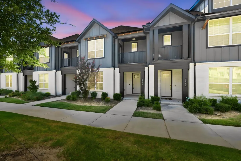 1652 Jessica Drive Allen, TX 75002