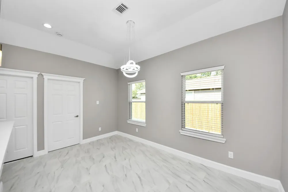 604 Miriam Street Baytown, TX 77520