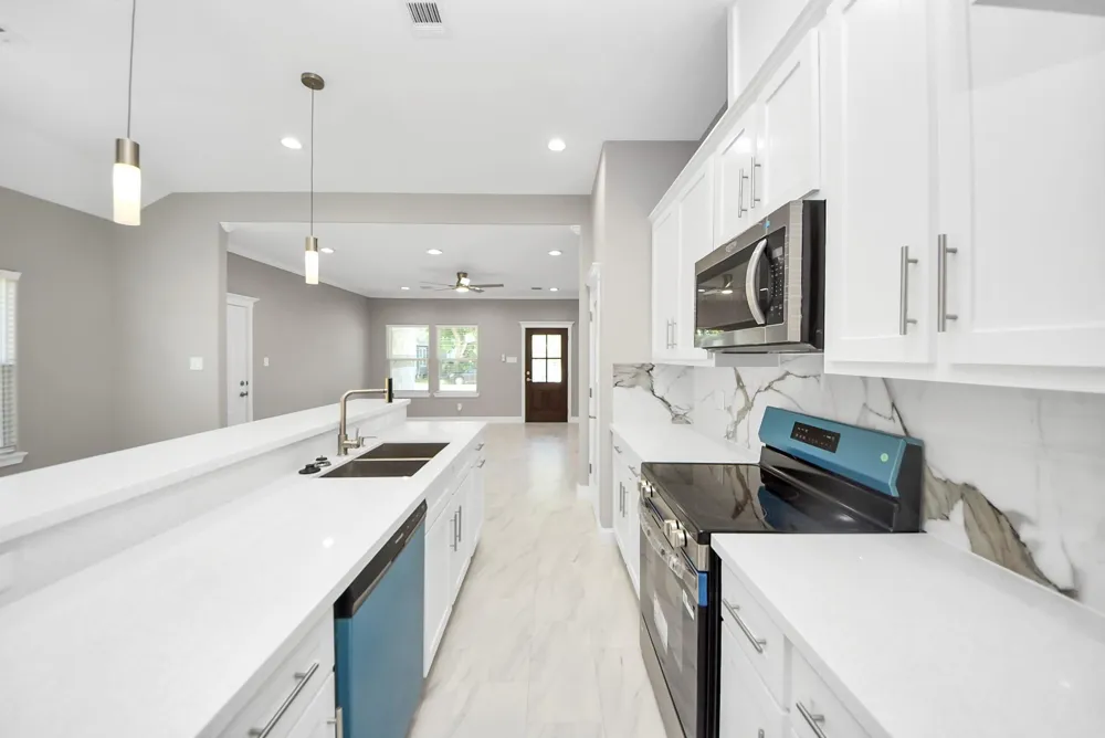 604 Miriam Street Baytown, TX 77520