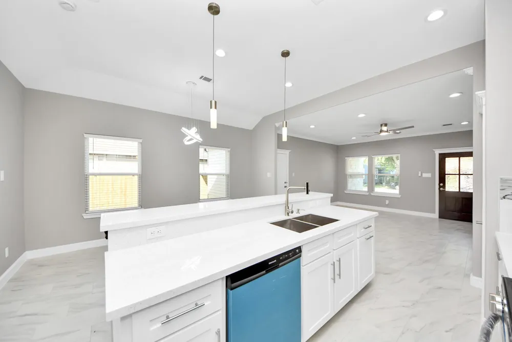 604 Miriam Street Baytown, TX 77520