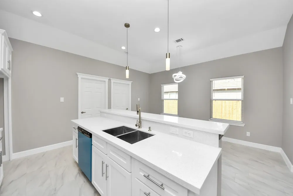 604 Miriam Street Baytown, TX 77520