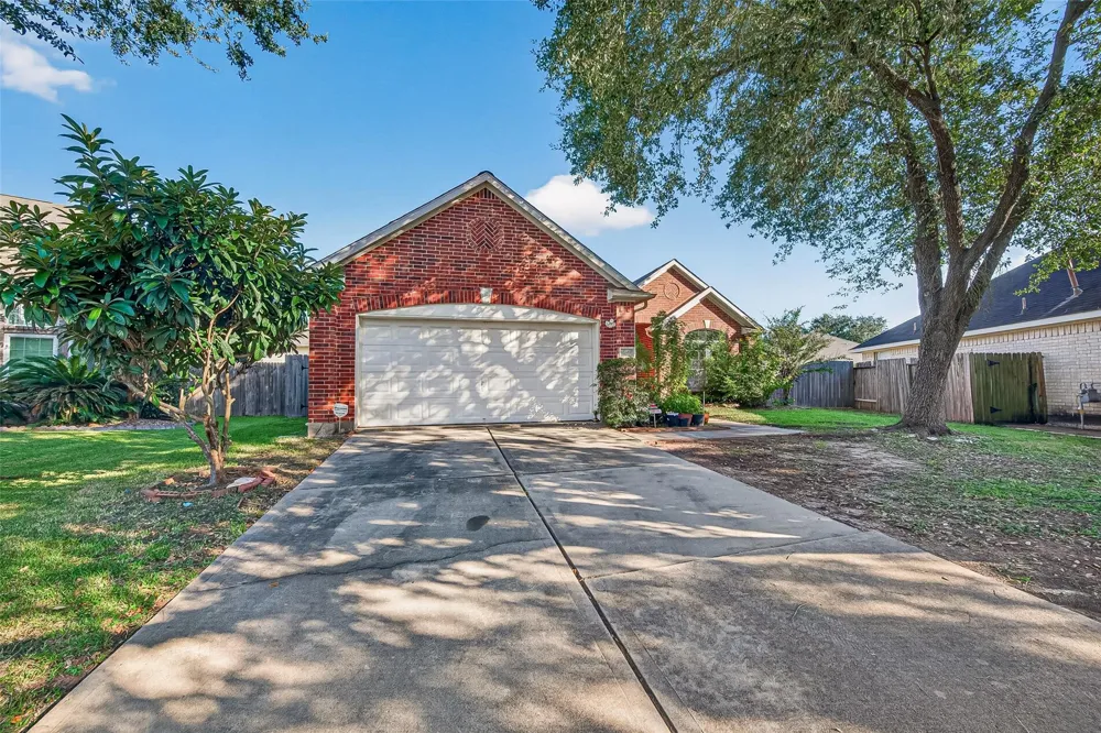 14806 Fletcher Bridge Court Sugar Land, TX 77498