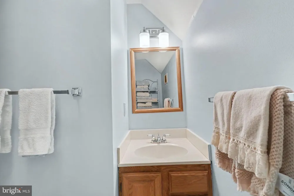 37 GOLDENROD DRIVE Carlisle, PA 17015