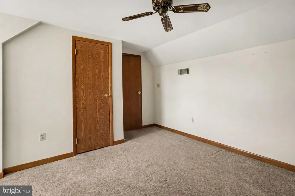 37 GOLDENROD DRIVE Carlisle, PA 17015