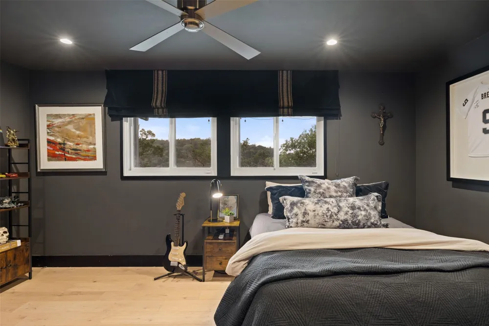 6 WREN VALLEY Cove West Lake Hills, TX 78746