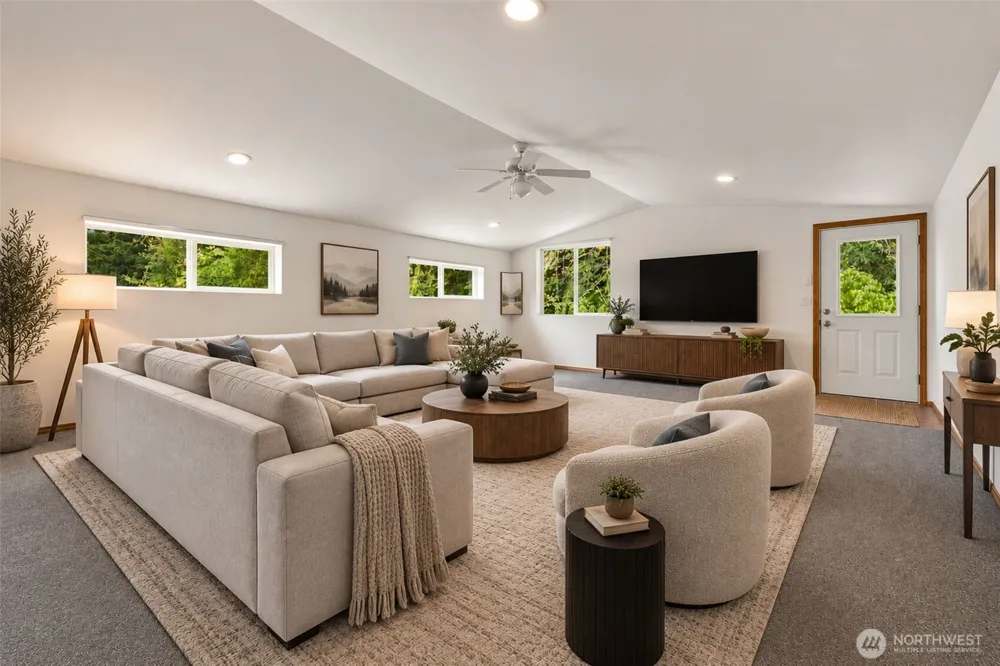 3546 Thorndyke Road Port Ludlow, WA 98365