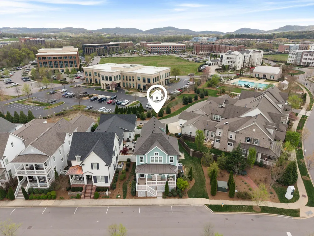 302 Hughes Ln Franklin, TN 37064