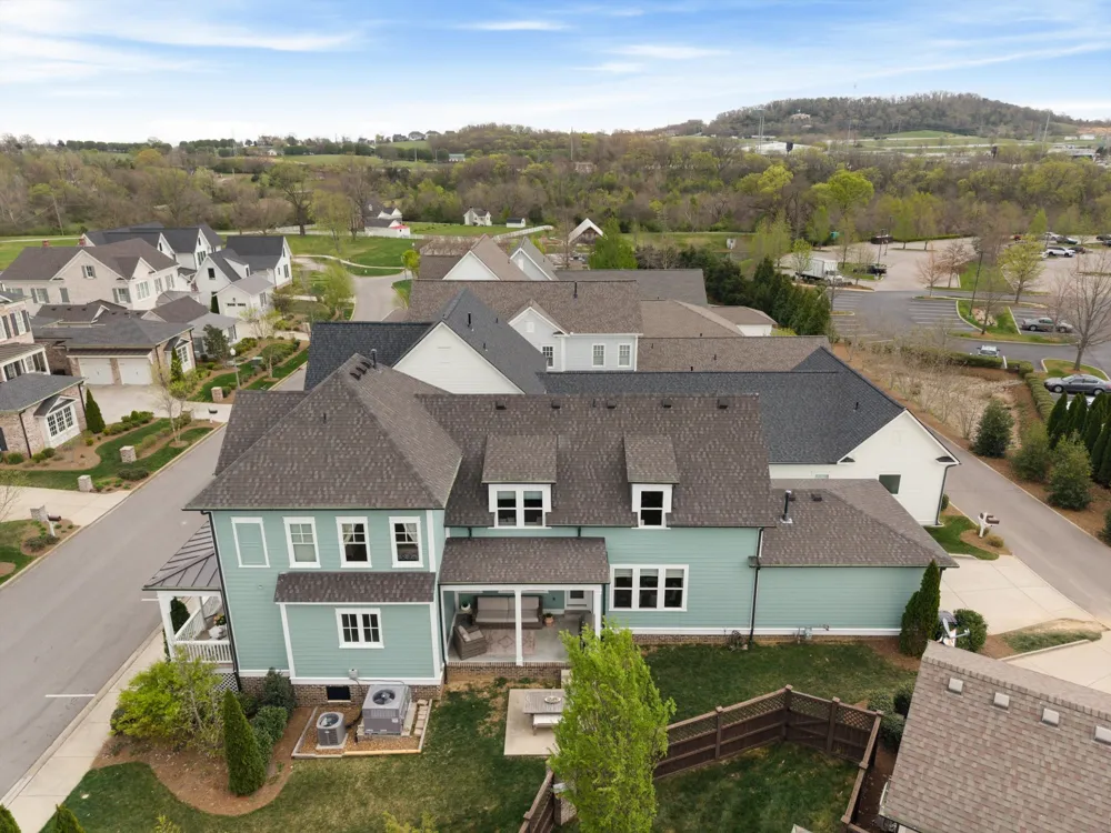302 Hughes Ln Franklin, TN 37064