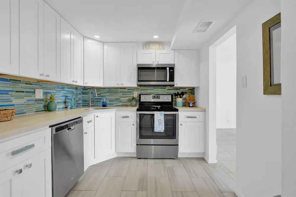 1400 S OCEAN DRIVE #602 Hollywood, FL 33019
