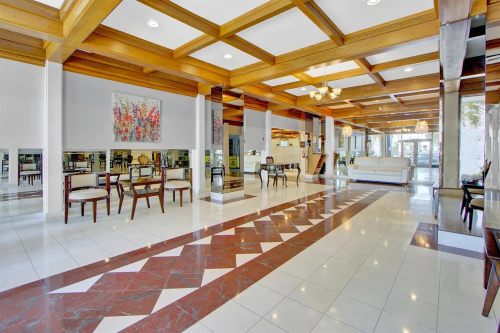 1400 S OCEAN DRIVE #602 Hollywood, FL 33019