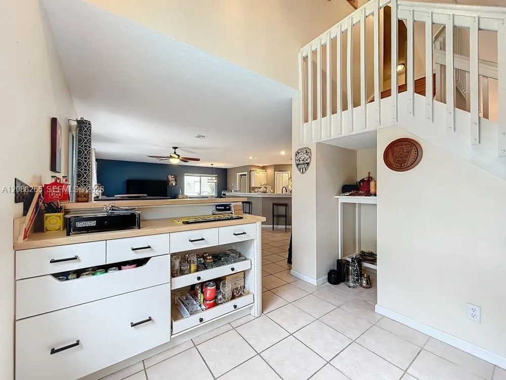 1342 NW 195th Ave Pembroke Pines, FL 33029