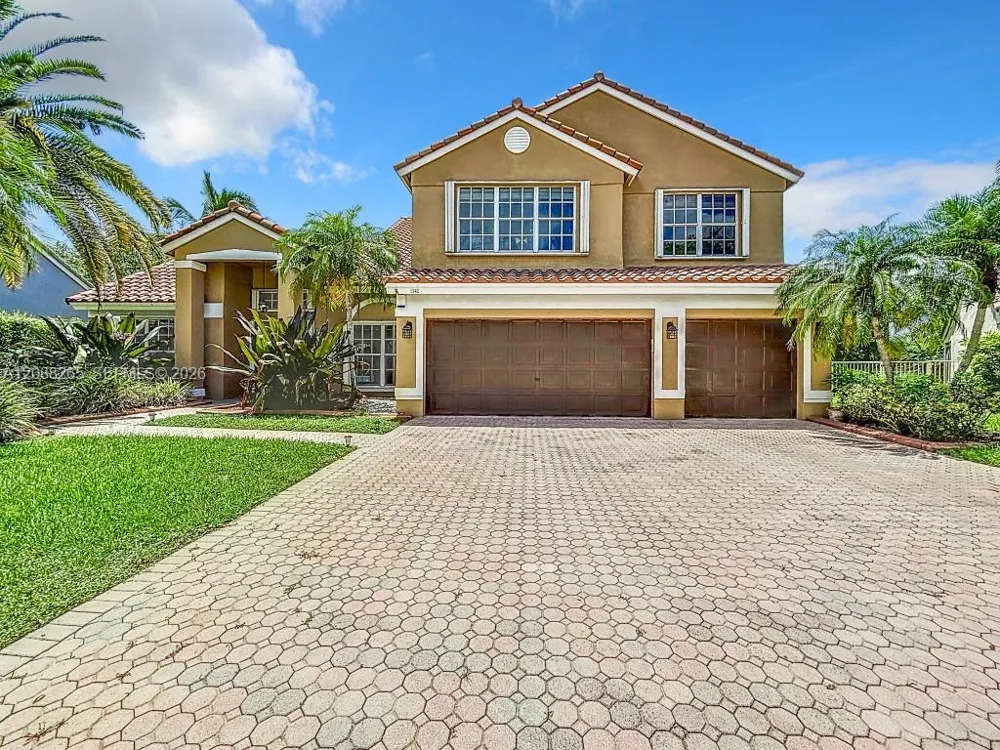 1342 NW 195th Ave Pembroke Pines, FL 33029