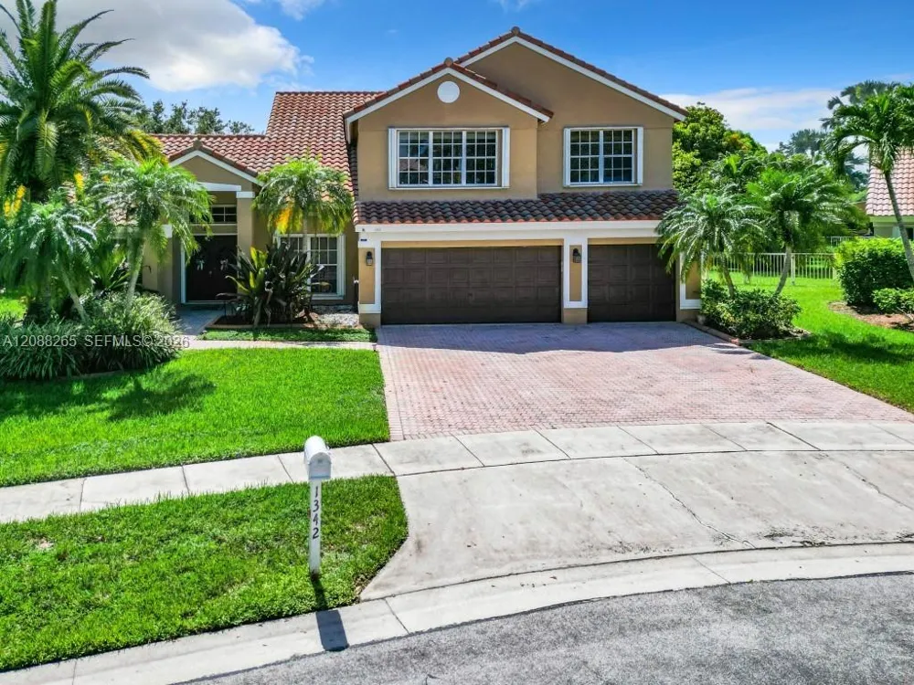 1342 NW 195th Ave Pembroke Pines, FL 33029