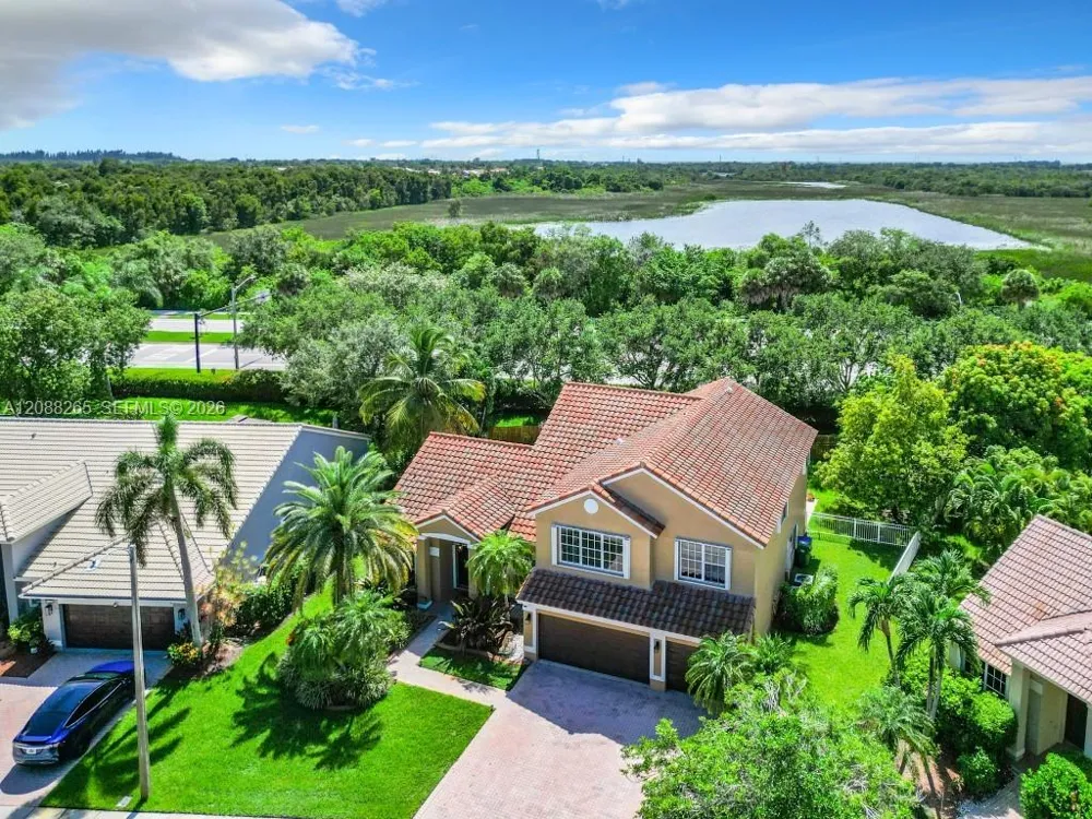 1342 NW 195th Ave Pembroke Pines, FL 33029