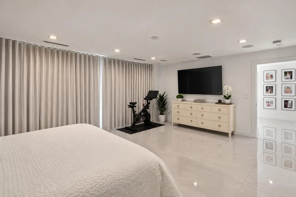 1920 SW 32ND PLACE Miami, FL 33145