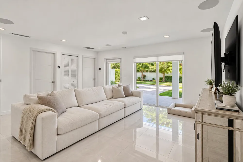1920 SW 32ND PLACE Miami, FL 33145