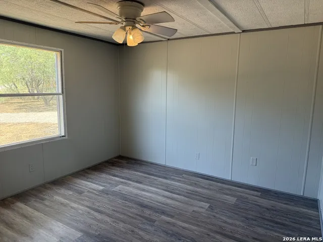 245 Bandera Bandera, TX 78003