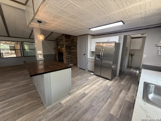 245 Bandera Bandera, TX 78003