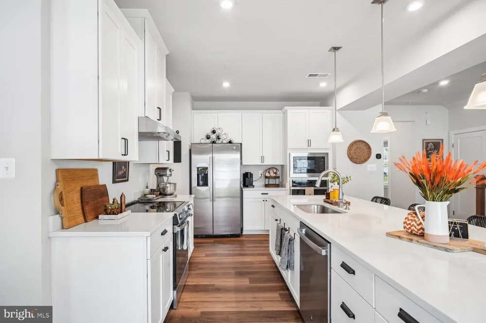 242 PERRYS RETREAT BOULEVARD Grasonville, MD 21638