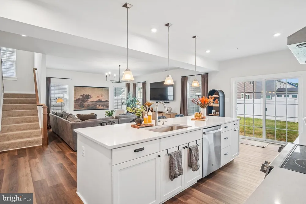 242 PERRYS RETREAT BOULEVARD Grasonville, MD 21638