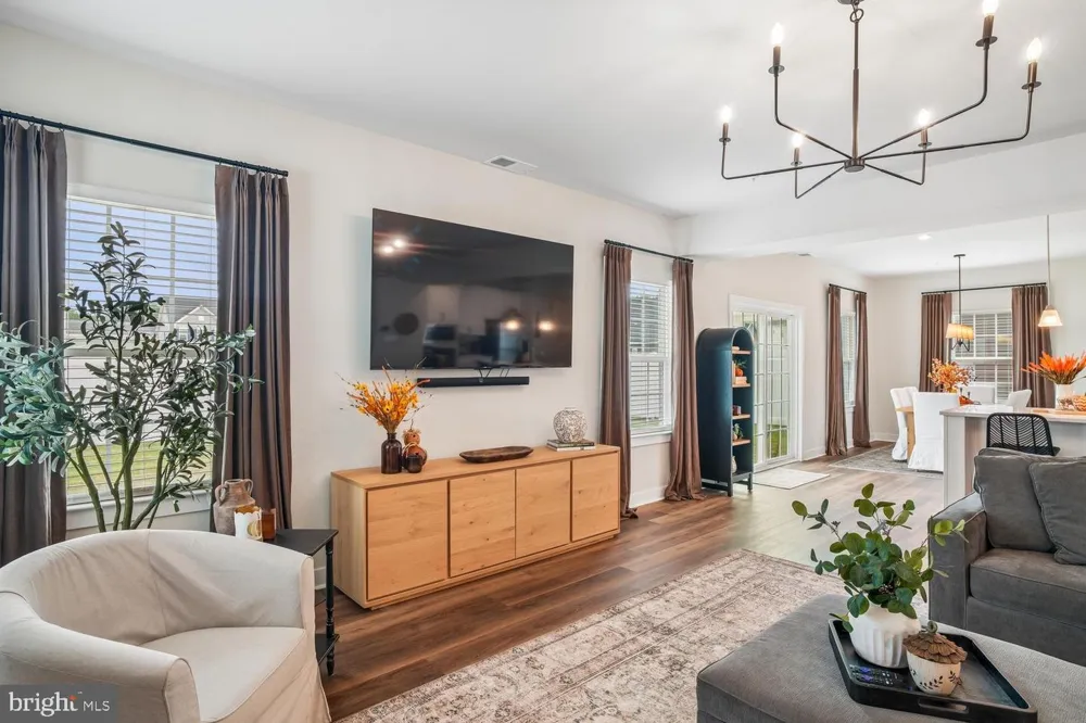 242 PERRYS RETREAT BOULEVARD Grasonville, MD 21638