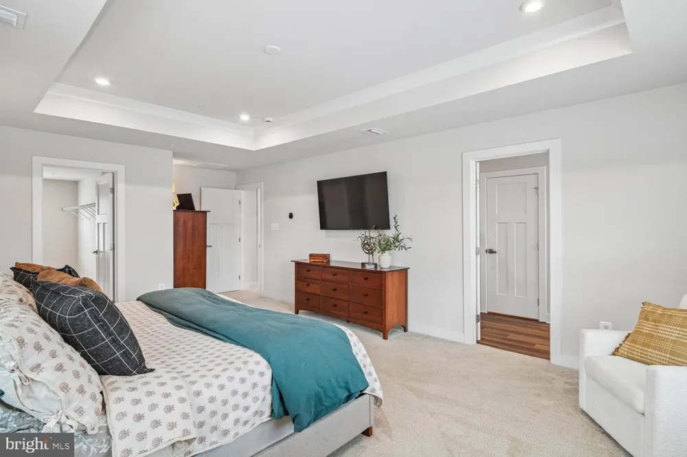 242 PERRYS RETREAT BOULEVARD Grasonville, MD 21638