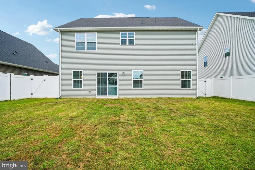 242 PERRYS RETREAT BOULEVARD Grasonville, MD 21638