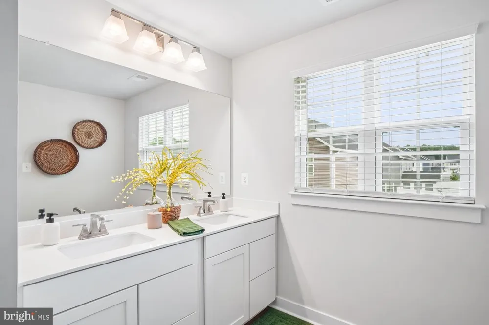 242 PERRYS RETREAT BOULEVARD Grasonville, MD 21638
