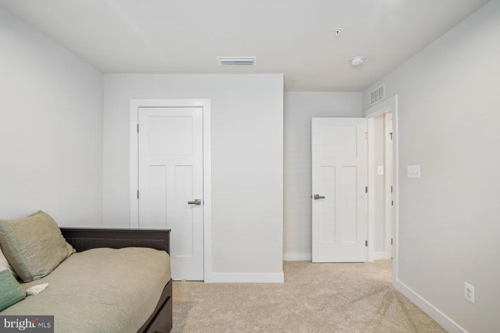 242 PERRYS RETREAT BOULEVARD Grasonville, MD 21638