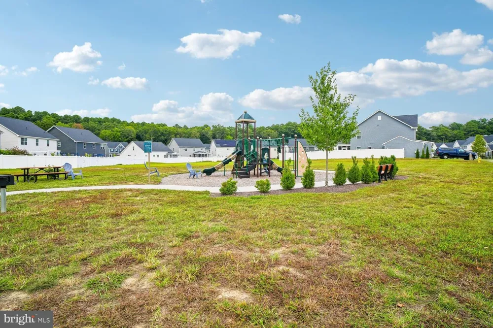242 PERRYS RETREAT BOULEVARD Grasonville, MD 21638