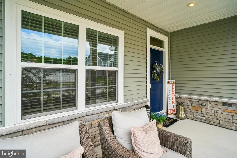 242 PERRYS RETREAT BOULEVARD Grasonville, MD 21638