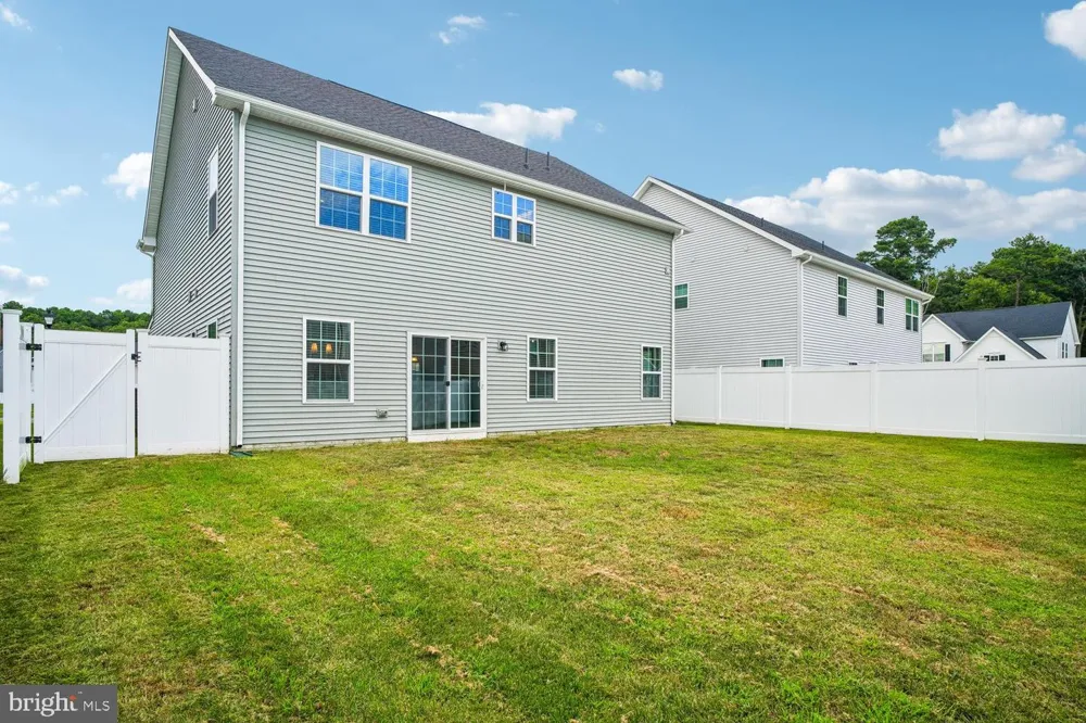 242 PERRYS RETREAT BOULEVARD Grasonville, MD 21638