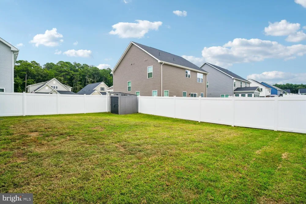 242 PERRYS RETREAT BOULEVARD Grasonville, MD 21638