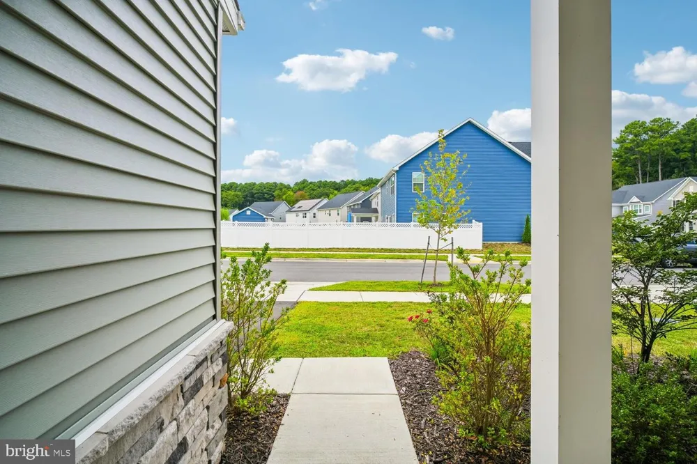 242 PERRYS RETREAT BOULEVARD Grasonville, MD 21638
