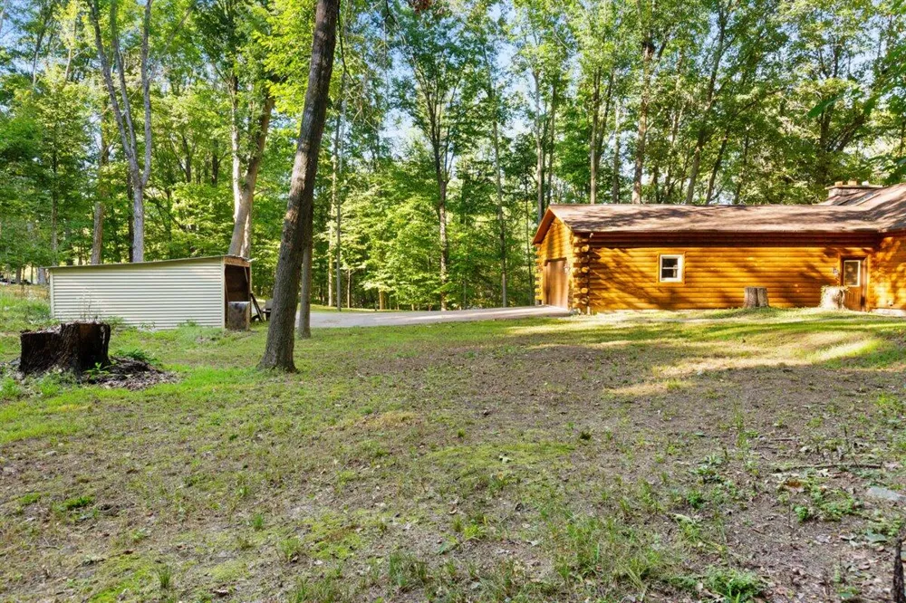 5518 Plumb Road NW Stanton, MI 48888