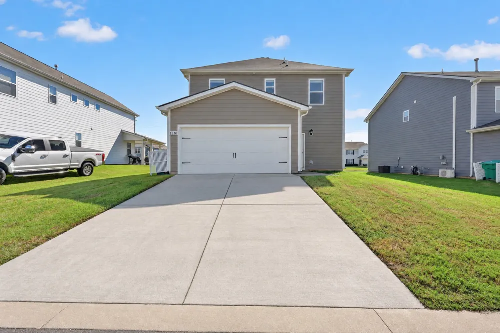1510 Ashgrove Pl Lebanon, TN 37087