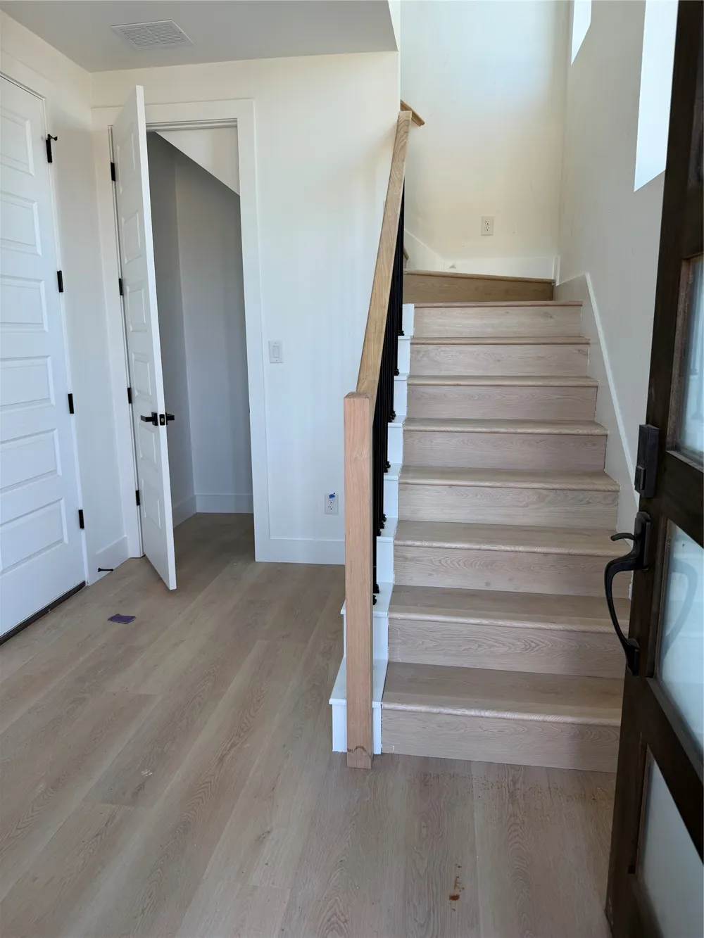 2204 Lovedale Avenue #101 Dallas, TX 75235