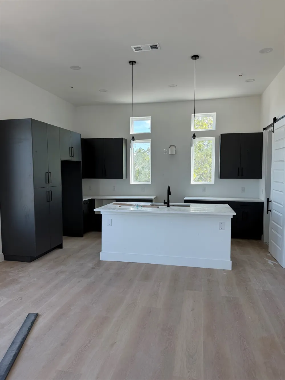 2204 Lovedale Avenue #101 Dallas, TX 75235