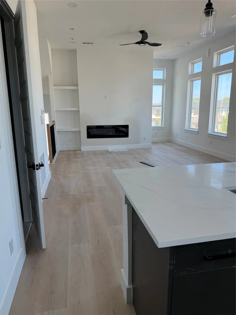 2204 Lovedale Avenue #101 Dallas, TX 75235