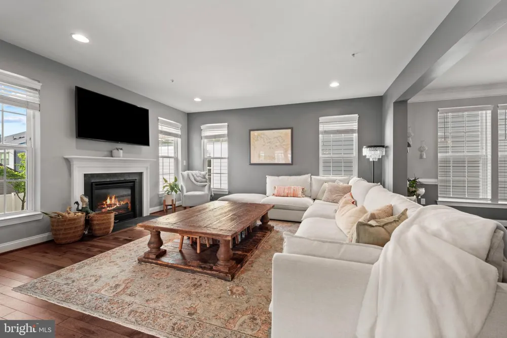 6315 CHESSINGTON STREET Middle River, MD 21220