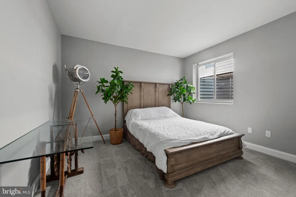 6315 CHESSINGTON STREET Middle River, MD 21220