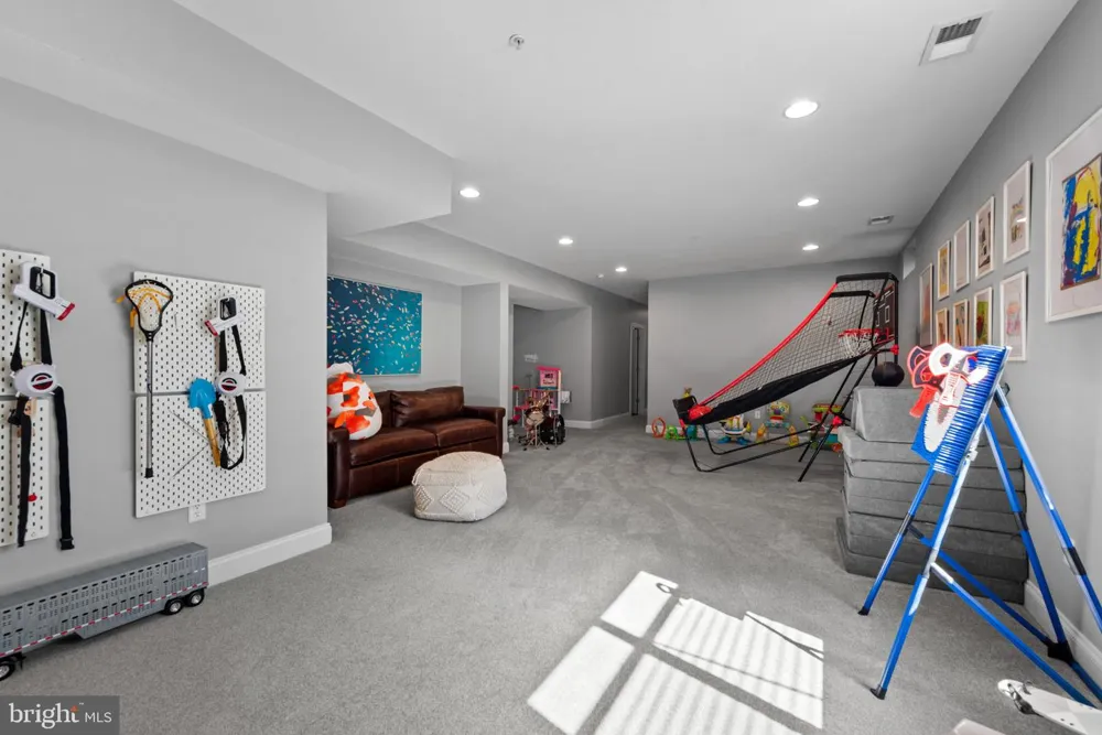 6315 CHESSINGTON STREET Middle River, MD 21220