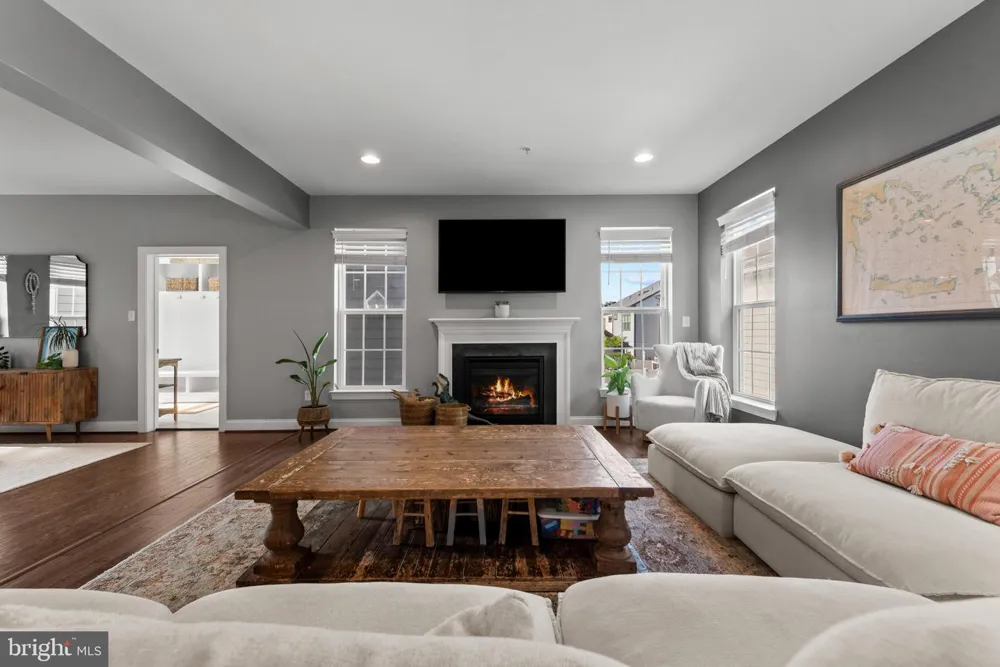 6315 CHESSINGTON STREET Middle River, MD 21220