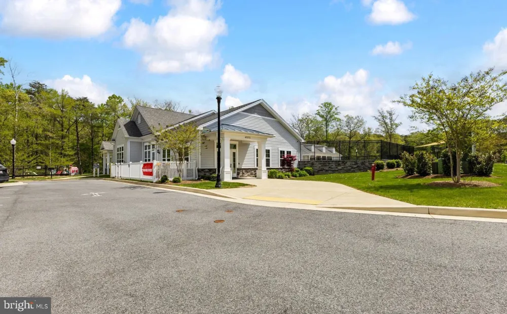 45455 CONCORD WAY California, MD 20619