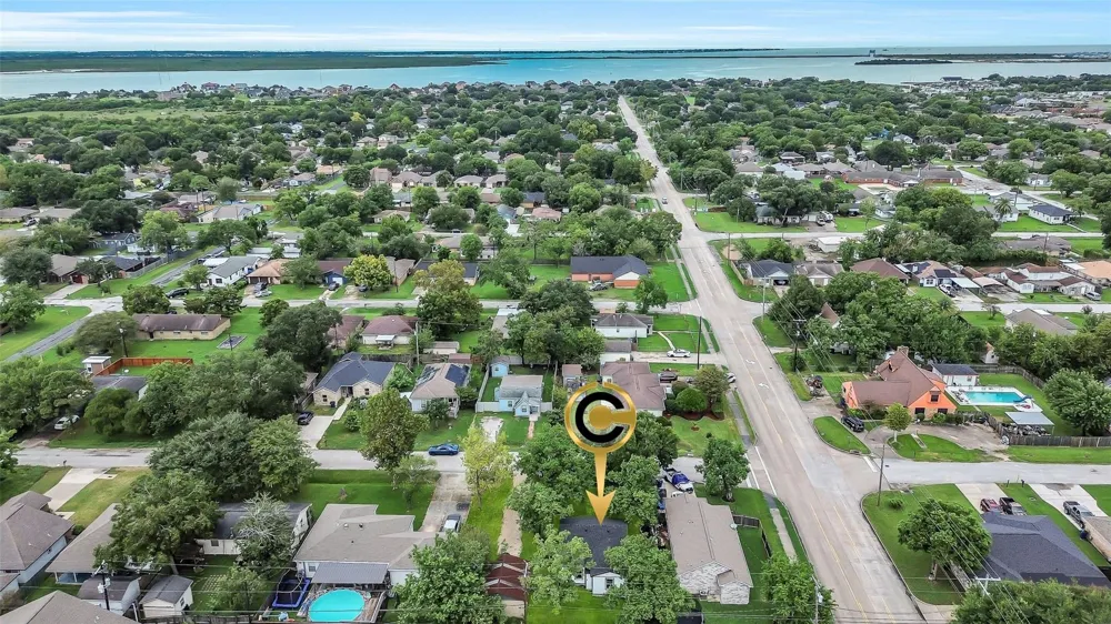 2505 29th Avenue Texas City, TX 77590