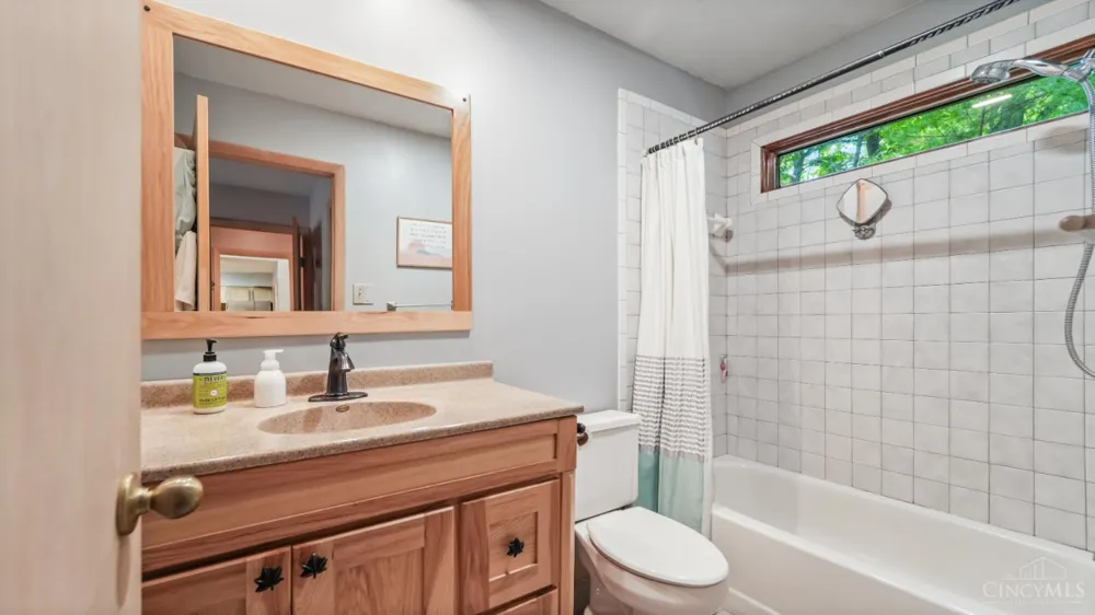 413 Tarkington Lane Miami, OH 45140