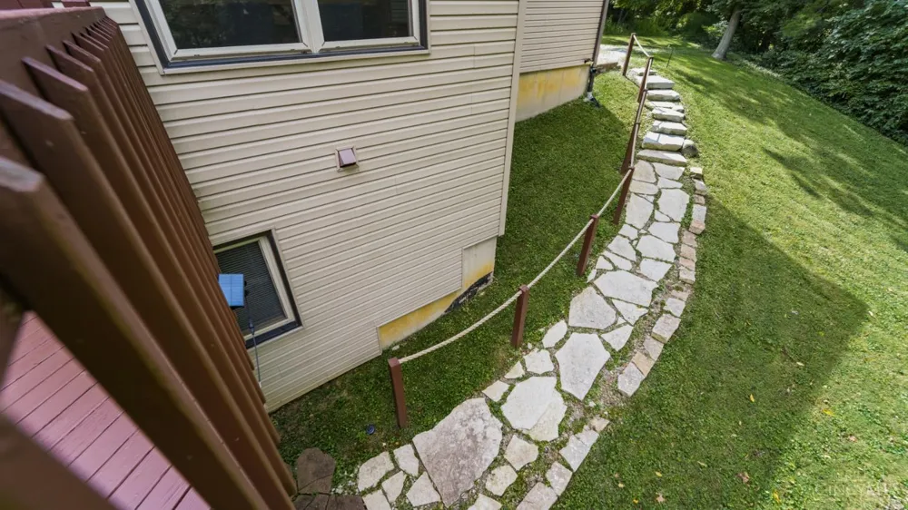 413 Tarkington Lane Miami, OH 45140