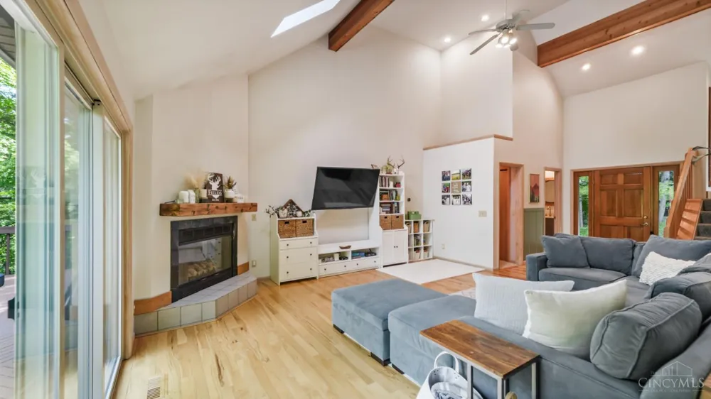 413 Tarkington Lane Miami, OH 45140