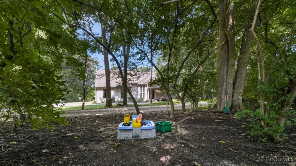 413 Tarkington Lane Miami, OH 45140